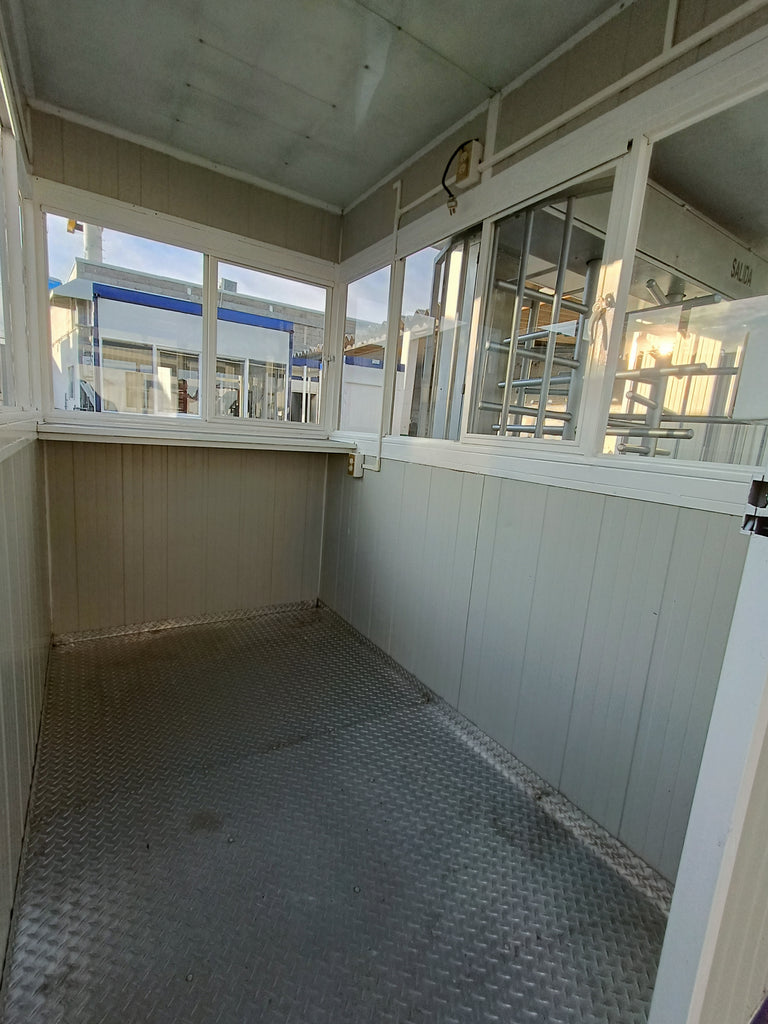 Rehilete de Acceso 6.00 x 2.44m